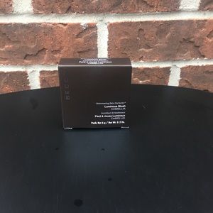 BECCA Shimmering Skin Perfector Luminous Blush